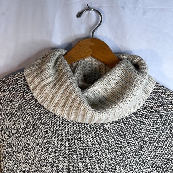 RD Style Cowl Neck Knit Two Tone Sweater Pullover Cozy Size Medium Casual Edgy - Picture 3 of 10